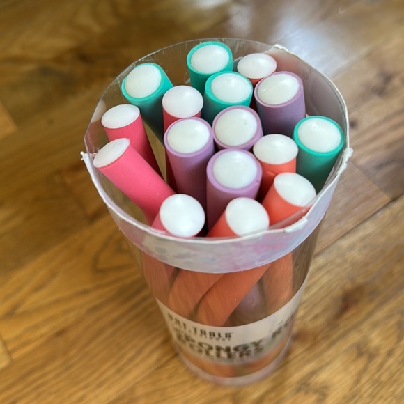 Hot Tools Curly Spongy Rod Hair Rollers - Picture 3 of 4